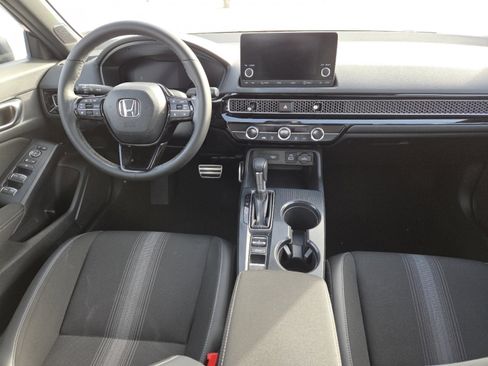Used 2023 Honda Civic Sport image 21