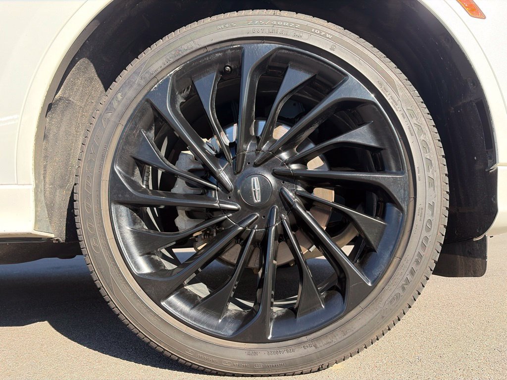 Used 2025 Lincoln Aviator Reserve w/ Jet Appearance Package AWD/4WD image 25
