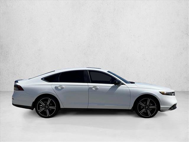 Used 2024 Honda Accord Sport image 4