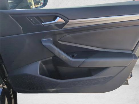 Used 2021 Volkswagen Jetta SEL image 23