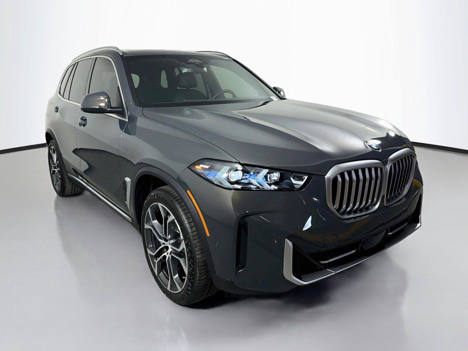 New 2026 BMW X5 sDrive40i w/ Climate Comfort Package RWD image 3