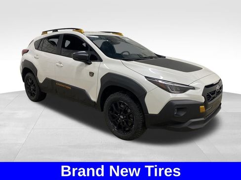 Certified 2024 Subaru Crosstrek 2.5i Wilderness w/ Crosstrek Mirror Package AWD/4WD image 5