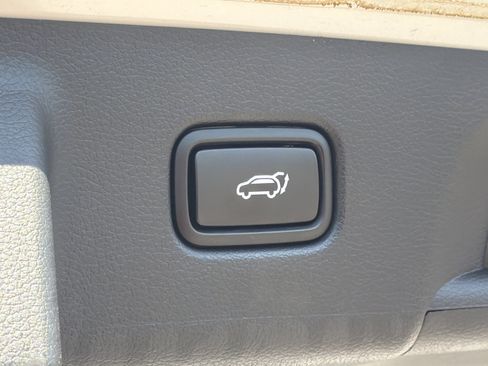 Certified 2025 Hyundai Palisade SEL FWD image 34