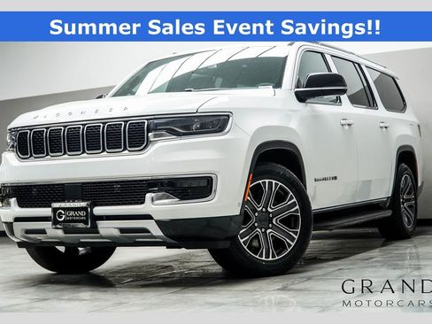 Used 2024 Jeep Wagoneer L Series II w/ Flexible Seating Group AWD/4WD image 1