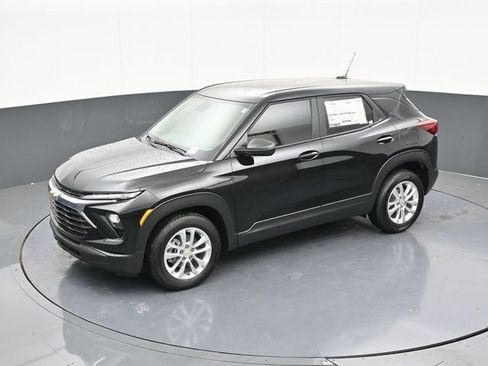 New 2026 Chevrolet TrailBlazer LS w/ LS Convenience Package FWD image 68