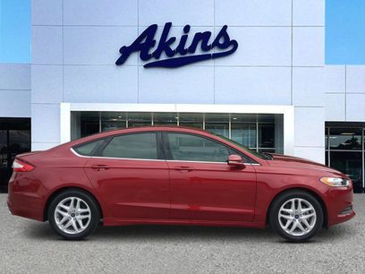 Used 2016 Ford Fusion SE