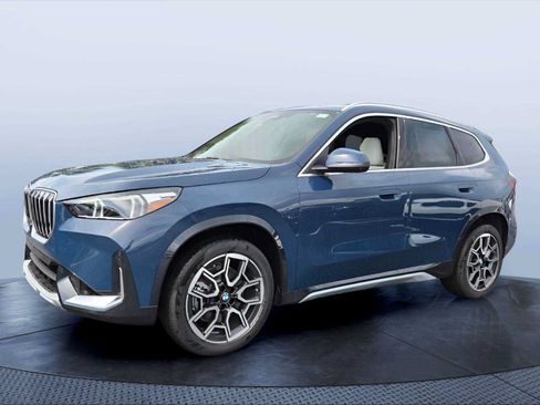 New 2026 BMW X1 xDrive28i w/ Technology Package AWD/4WD image 2