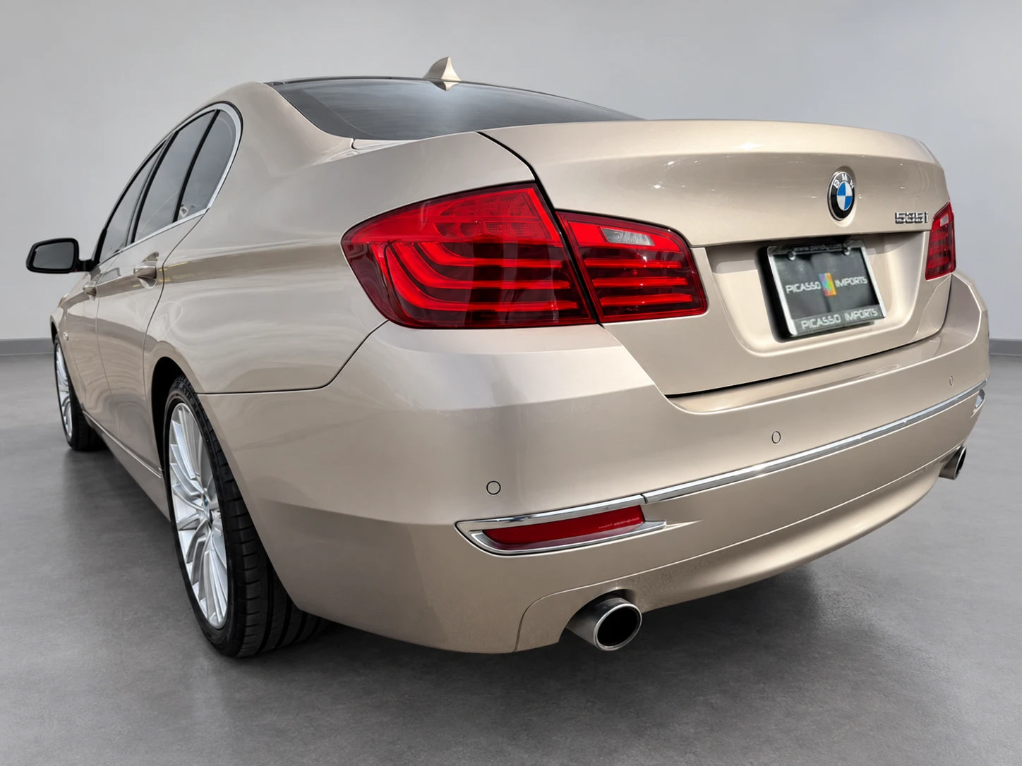 Used 2016 BMW 535i Sedan RWD image 12