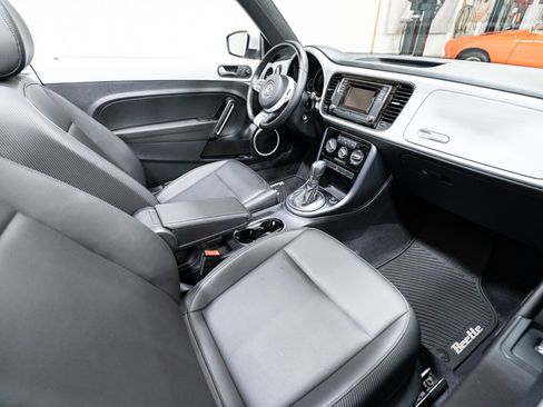 Used 2017 Volkswagen Beetle 1.8T SE image 22