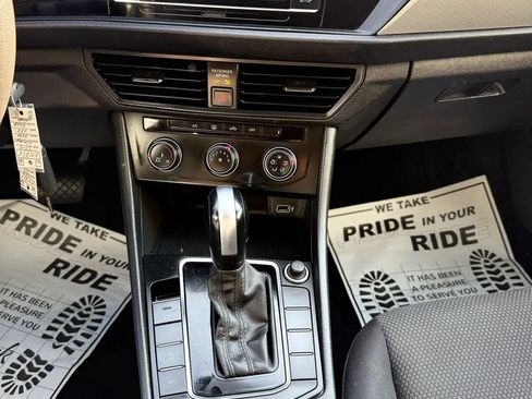 Used 2019 Volkswagen Jetta S w/ Driver Assistance Package FWD image 20