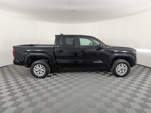 Used 2024 Toyota Tacoma SR5 image 8
