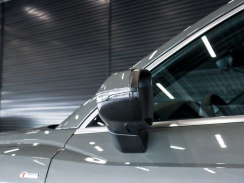 New 2025 Audi Q3 2.0T Premium image 31