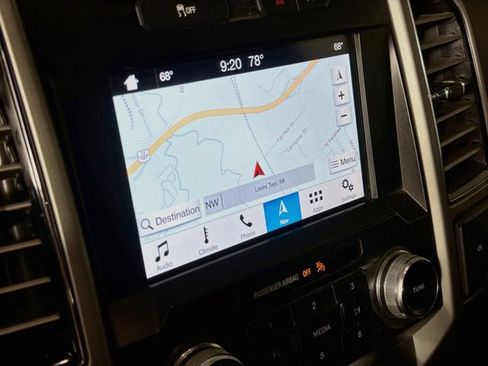 Used 2019 Ford F150 King Ranch w/ Equipment Group 601A Luxury AWD/4WD image 14