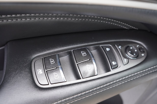 Used 2018 INFINITI QX60 Luxe AWD/4WD image 26