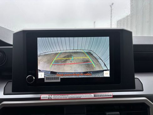 Used 2025 Toyota Tacoma SR5 image 25