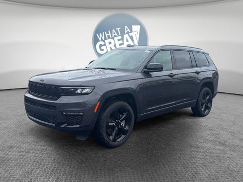 New 2025 Jeep Grand Cherokee L Limited w/ Luxury Tech Group II AWD/4WD image 8