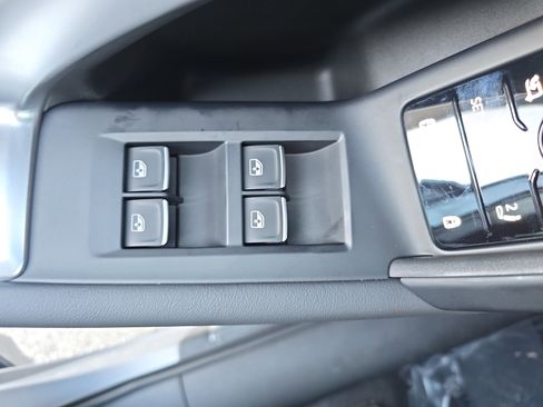 New 2025 Audi Q5 Premium Plus image 24