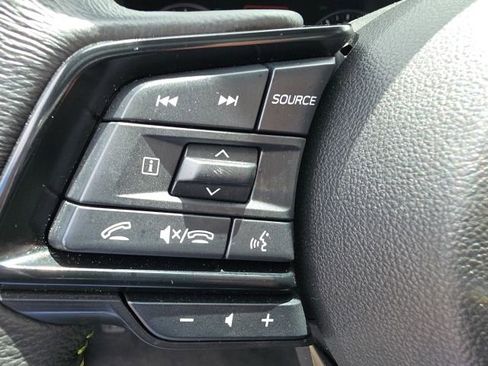 Certified 2025 Subaru Outback Onyx Edition AWD/4WD image 12