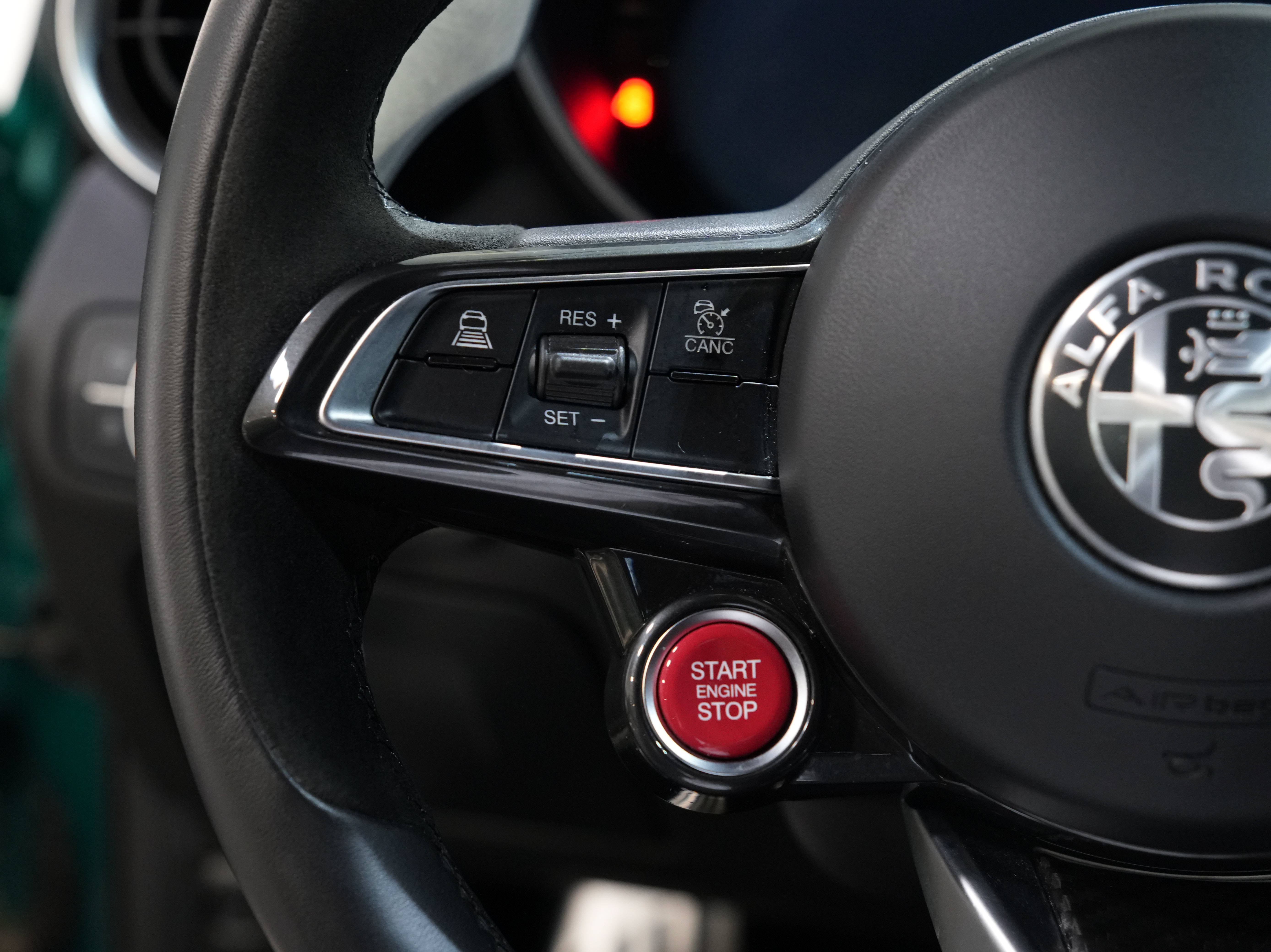 Used 2024 Alfa Romeo Giulia Quadrifoglio RWD image 42