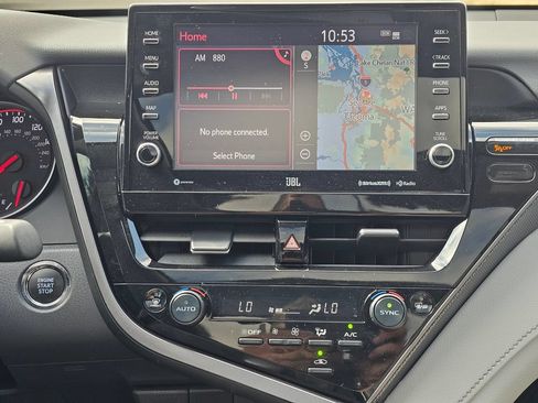 Used 2024 Toyota Camry XSE w/ Navigation Package FWD image 13
