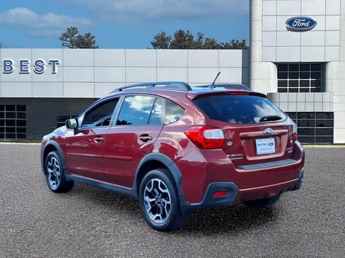 Used 2017 Subaru Crosstrek 2.0i Premium AWD/4WD image 4