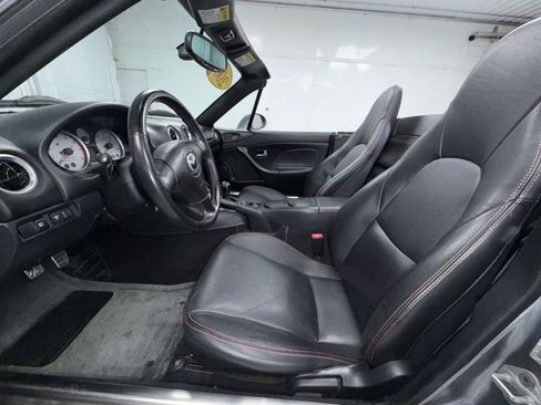 Used 2004 MAZDA MX-5 Miata MAZDASPEED w/ Grand Touring Pkg RWD image 4