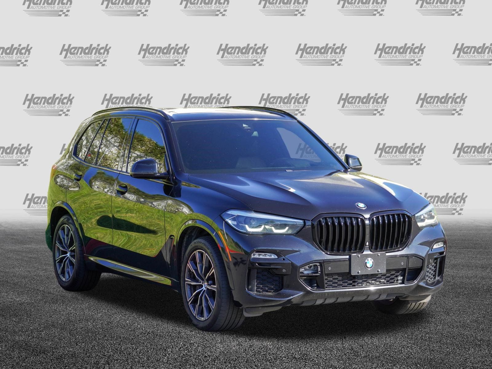 Used 2019 BMW X5 xDrive40i w/ M Sport Package AWD/4WD image 2
