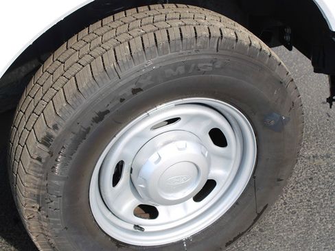 Used 2024 Ford F250 XL image 30