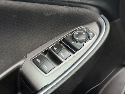 Used 2016 Chevrolet Malibu LT image 19