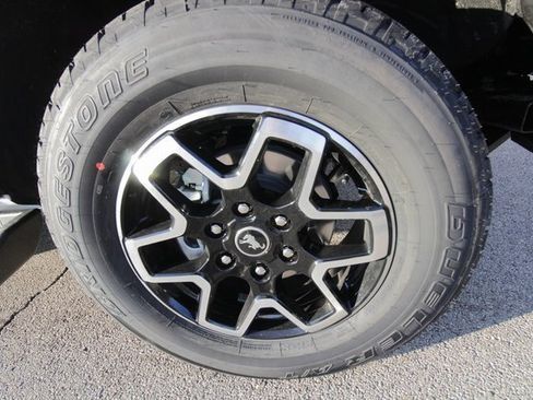 New 2025 Ford Bronco Outer Banks image 16