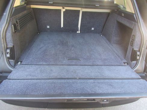 Used 2020 Land Rover Range Rover HSE image 98