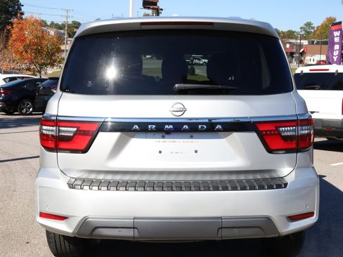 Used 2024 Nissan Armada SV image 19