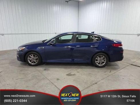 Used 2019 Kia Optima LX FWD image 1