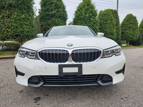 Used 2021 BMW 330i xDrive Sedan w/ Convenience Package AWD/4WD image 8