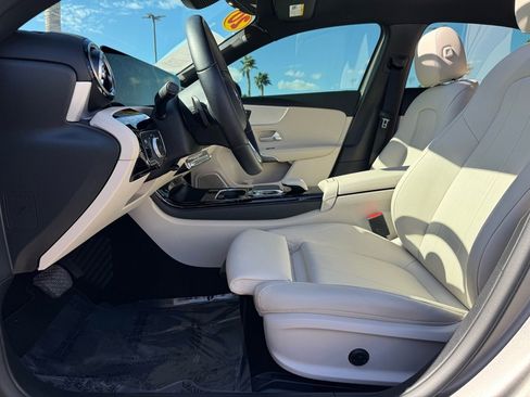 Certified 2020 Mercedes-Benz A 220 4MATIC image 13