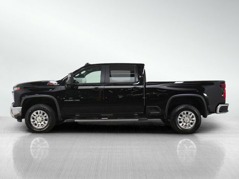 Used 2024 Chevrolet Silverado 3500 LT w/ Safety Package AWD/4WD image 2