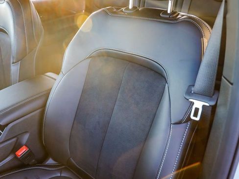 New 2025 Jeep Grand Cherokee Altitude image 26