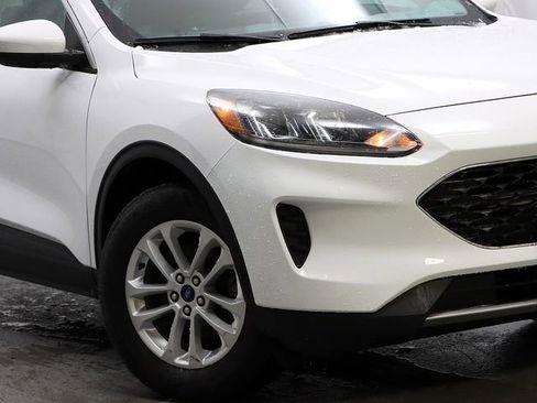 Used 2021 Ford Escape SE AWD/4WD image 3