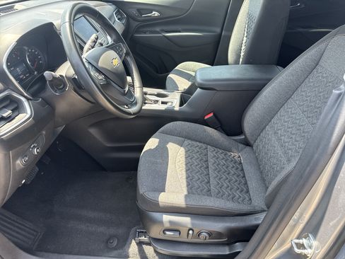 Used 2024 Chevrolet Equinox LT AWD/4WD image 5