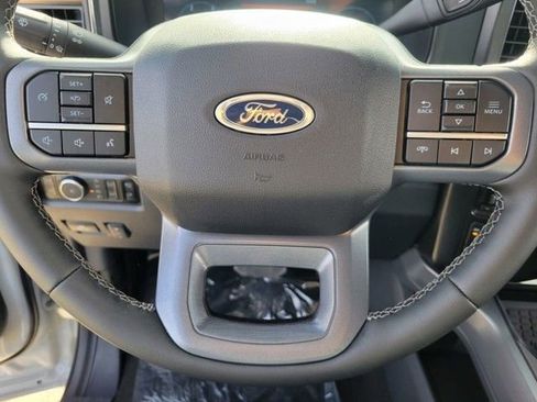 New 2026 Ford F250 Lariat w/ FX4 Off-Road Package image 15