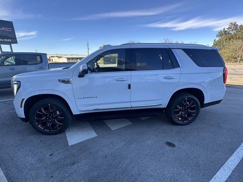 New 2026 GMC Yukon Elevation w/ Elevation Premium Package image 10