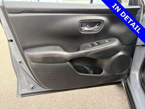 Used 2023 Honda HR-V Sport image 18