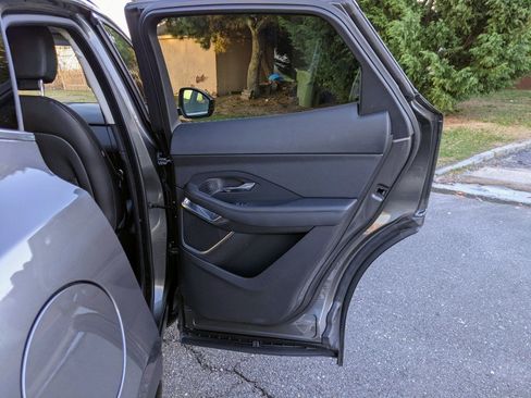 Used 2019 Jaguar E-PACE S image 11