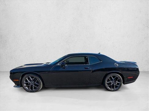 Used 2019 Dodge Challenger GT w/ Blacktop Package image 9