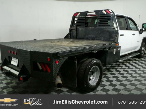 Used 2020 Chevrolet Silverado 3500 W/T w/ WT Convenience Package AWD/4WD image 3
