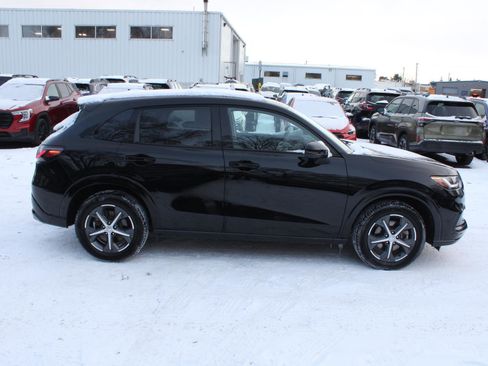 Used 2024 Honda HR-V EX-L image 4
