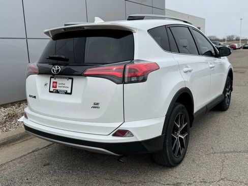 Certified 2018 Toyota RAV4 SE w/ Power Extra Value Package image 29