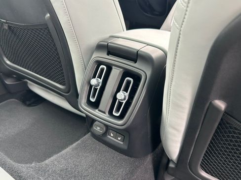 Used 2023 Polestar Polestar 2 w/ Pilot Pack AWD/4WD image 43