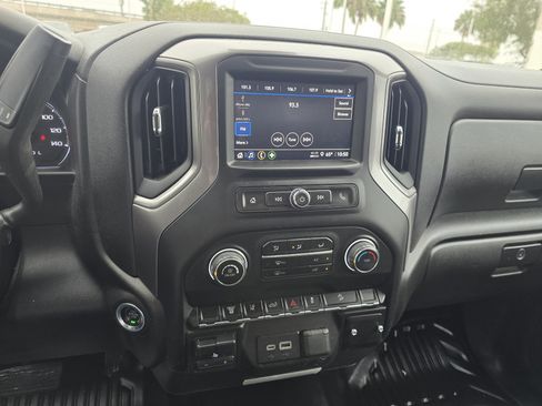 Used 2024 Chevrolet Silverado 2500 W/T image 14