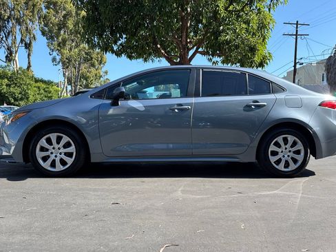 Used 2022 Toyota Corolla LE w/ Carpet Mat Package (TMS) FWD image 7